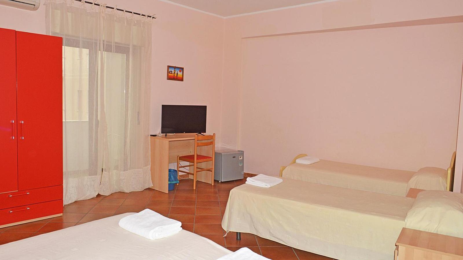 Splash'S Rooms Spadafora Exterior foto